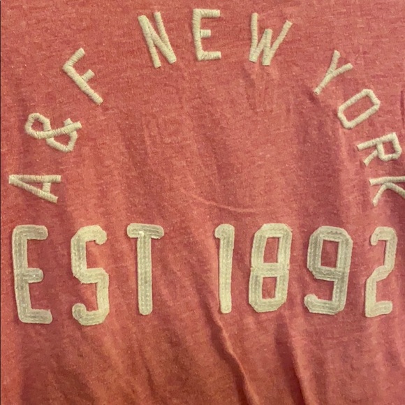 Abercrombie Graphic Tee - Picture 3 of 4